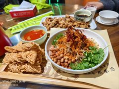 -东来土菜馆(民祥园路店)