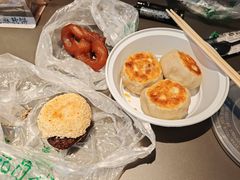 -尹记门钉肉饼(丰台站店)
