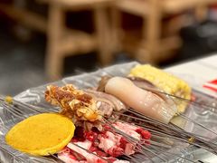 -喜悦小串丹东小黄牛海鲜烧烤大排档(民主广场店)