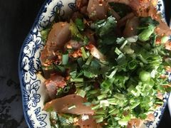-乐山食古香跷脚牛肉