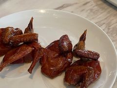 脆皮妙龄鸽-新荣记(新源南路店)
