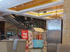 -天外天美食广场(哈尔滨路店)