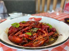 -小鳌陪你小排档·四季小龙虾·田鸡·宵夜(中央第五街店)