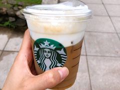 -星巴克(西藏路店)