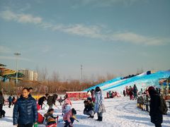 -欢乐水魔方水世界