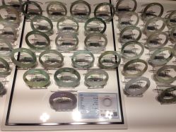 -北京七彩云南翡翠珠宝旗舰店(月坛店)