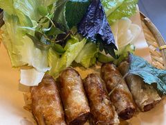 -大头虾越式风味餐厅(光明广场店)