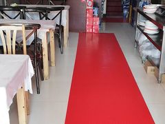 大堂-强强龙虾馆