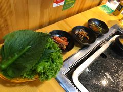 -小黑猪石板烤肉(皇冠花园店)