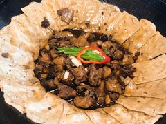 -每食每刻·皖北新民地锅鸡