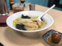 -顶巧鸡汤馄饨(虹口总店)