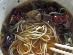 辣子鸡-越洋肖氏老米线(杨家坪店)