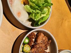 烤猪五花的配菜-SHAN山(前滩太古里店)