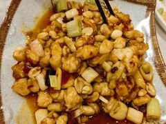 -鑫巴蜀小镇 · 水煮鱼专研店(玉桥店)