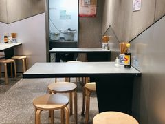 -卢香纪面馆(丽园路店)