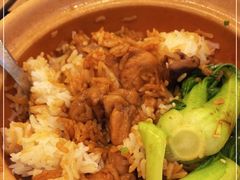 -煲仔皇腊味煲仔饭(经四万达店)