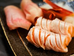 三文鱼腩刺身-Sushi Hanzo半藏(天环广场店)