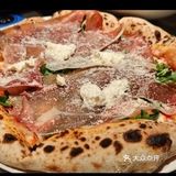 来三里屯一定要来这家餐厅尝尝，相信你一定会爱上它！