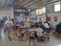 -正宗杨记普洱酸醋米线(总店)