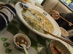 -渔语鱼酸菜鱼新川菜(来福士店)