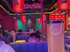 -多嘴超级肉蟹煲(杉杉国潮主题店)