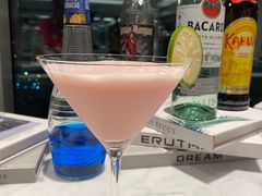 -深圳国际会展中心希尔顿酒店(前海华发冰雪世界店)