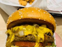 -The Habit Burger Grill 哈比特汉堡(爱琴海店)