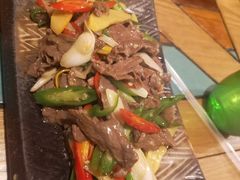 酸木瓜炒牛肉-紫滇源云南生态菜(丹凤街店)
