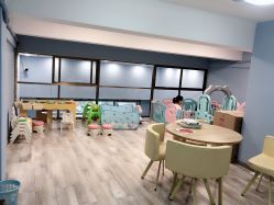 -香港3861婴幼儿游泳馆(东海商务中心店)