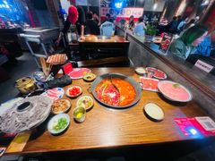 -萍姐火锅·公路夜市(武汉首店)