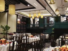 大堂-福照楼汽锅鸡·云南特色菜(万达广场店)