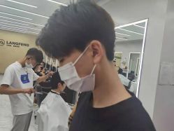 点击看大图 -朗峰专业美发沙龙