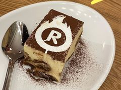 -城市大道红炉披萨烘焙坊