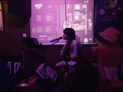 -無名记忆Music Bar夜景怀旧酒吧
