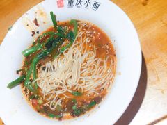 -八一路好吃街(雨田商务大厦店)