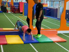 -能量学院少儿体能运动馆(公园1872店)