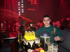-赤红音乐现场(浦东金桥路店)