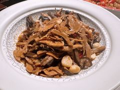 -千百味红餐厅·江西菜(绿地双子塔店)