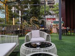 -深圳温德姆至尊酒店·大堂吧·户外花园