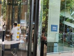 -广州天河希尔顿酒店