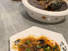 -何适山庄·团餐住宿(水长城P2停车场店)