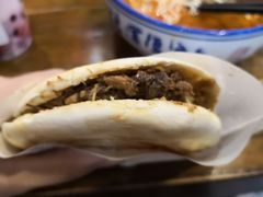 普通腊汁肉夹馍-忆秦时(银泰in77店)
