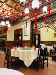 -梅龙镇酒家·宴会厅(南京西路总店)