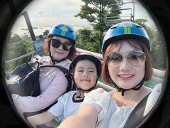 -圣淘沙天际线斜坡滑车