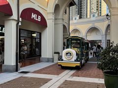 -佛罗伦萨小镇广佛名品奥特莱斯(疏港路店)