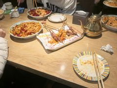 -巴依兄弟西域美食(机场店)