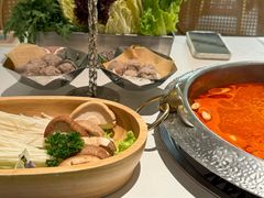 -左庭右院鲜牛肉火锅(南通CBD大有境店)