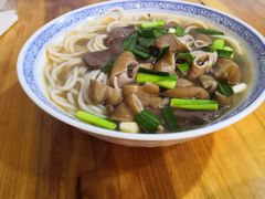 -锦泓老字号猪脏粉(东联大厦店)