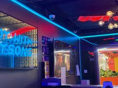 -唱吧麦颂KTV(西单华威潮铺街店)