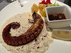 -Efes Turkish & Mediterranean Cuisine 艾菲斯餐厅(陆家嘴店)